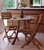 Classic wooden chair - Bilde 3